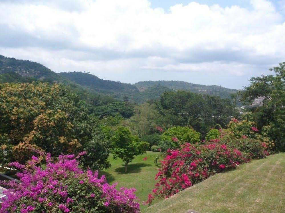 Volta Hotel Akosombo Zewnętrze zdjęcie